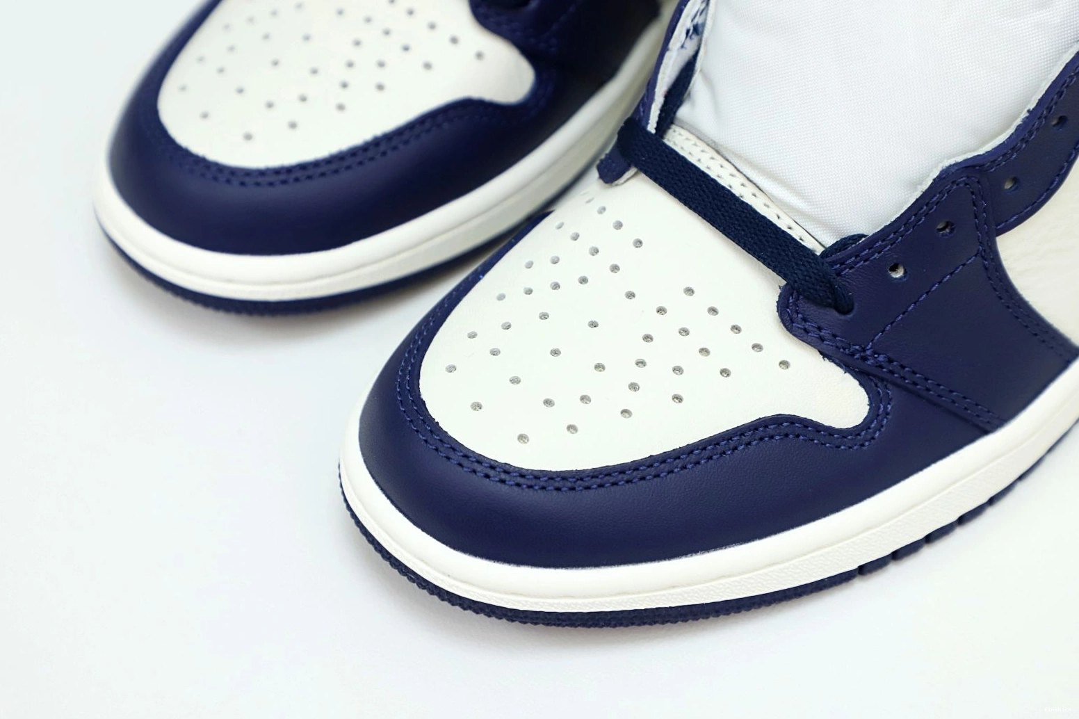 OG JORDAN 1 AIR HIGH 'OBSIDIAN' RETRO 0915